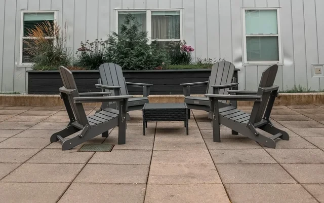 The Linden - Portland ME student accommodation - Outdoor Lounge