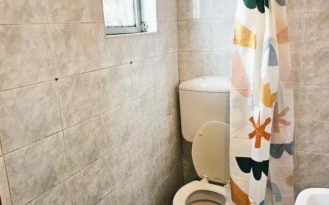 studio near Via Monfalcone 4