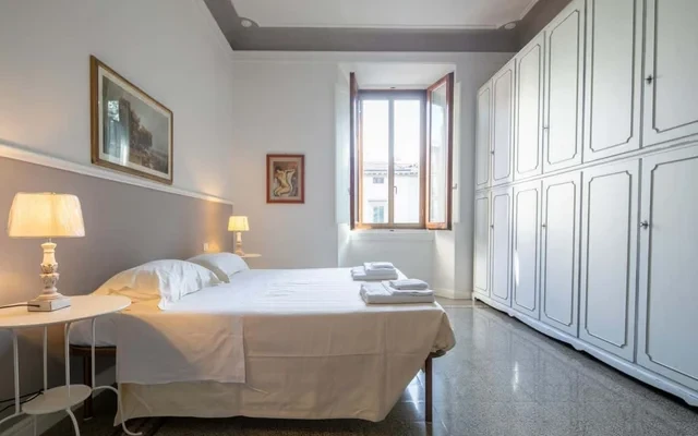 Santa Maria Novella 4 bedrooms 4