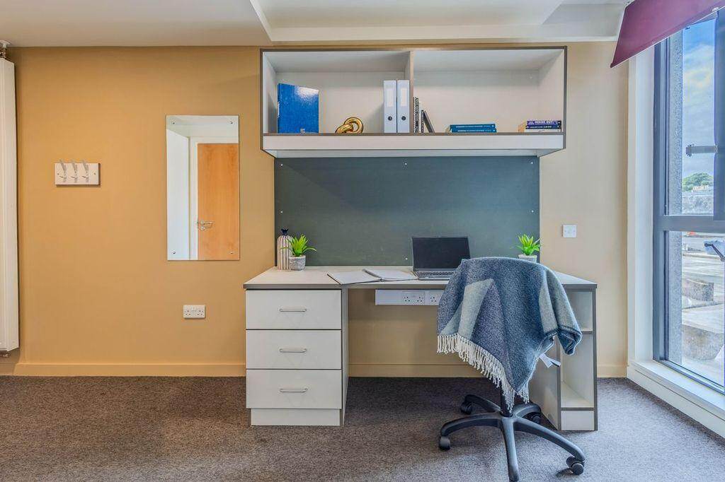 uhomes.com | Student Accommodation, Housing, Flats, Apartments for Rent