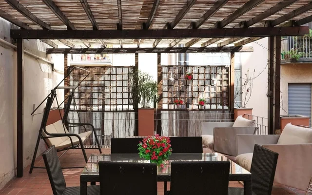 Elegant Terrace Suite 2