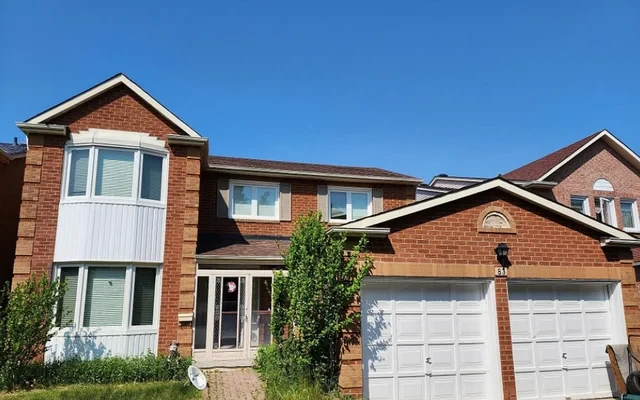 Entire Place·4B3B···83 Inniscross Cres 0