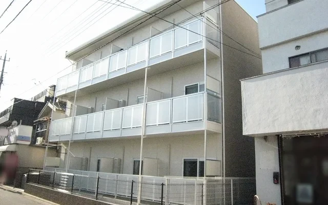 レオパレスすず 3