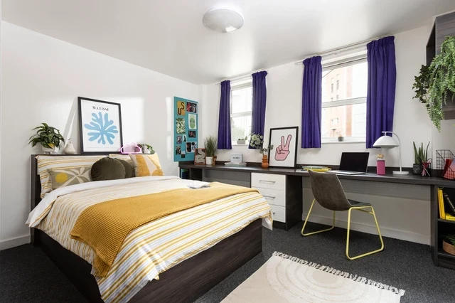 uhomes.com | Student Accommodation, Housing, Flats, Apartments for Rent