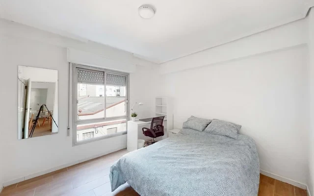 C/Clara Campoamor 14, piso 2 pta.A(4H1B) CS, SG 4