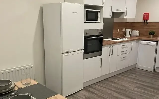 Page Apartments 1