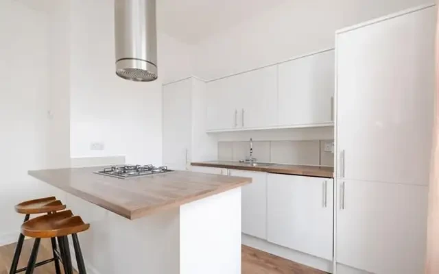Mildmay Road, London, N1 4PU 2