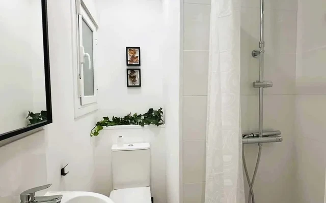 C/ Gil de Andrade, 8 2