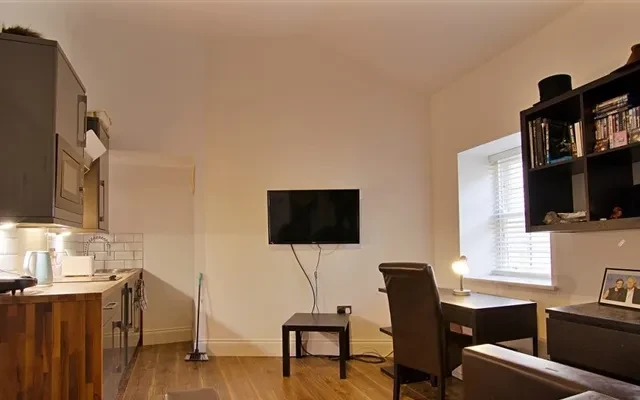St. Leonards Gate, Lancaster - Flat 8, Rhodes House 2