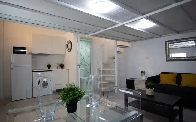 studio near del Talco 1