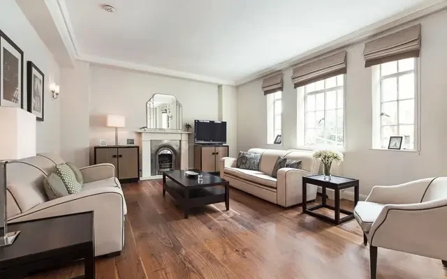 Knightsbridge Court, Sloane Street, Knightsbridge, London, SW1X 9LQ 3