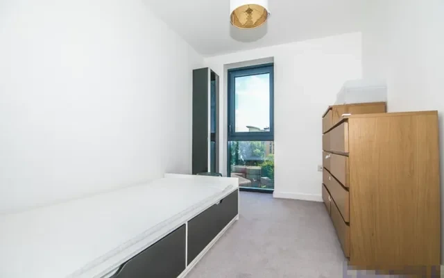 Horizon Tower, 1 Yabsley Street, London E14 2