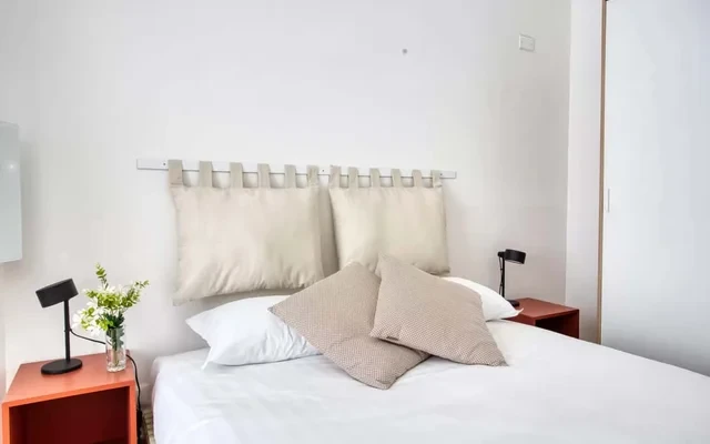 Fascinating Flat next to Corso Buenos Aires 1