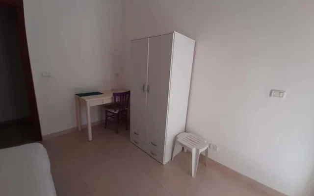 Room in Via Aurora, Reggio Calabria for 110 m² with 4 bedrooms - Reggio Calabria student accommodation - Private room