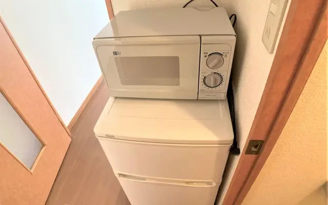 レオパレスフローラ 2