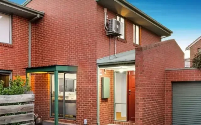 18 Bettina Street - Melbourne student accommodation