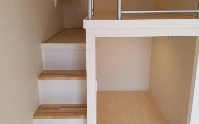 ミランダ長須賀 4