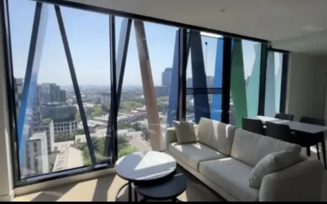 28-44 Bouverie Street - Melbourne student accommodation - 2 Bedroom*1713