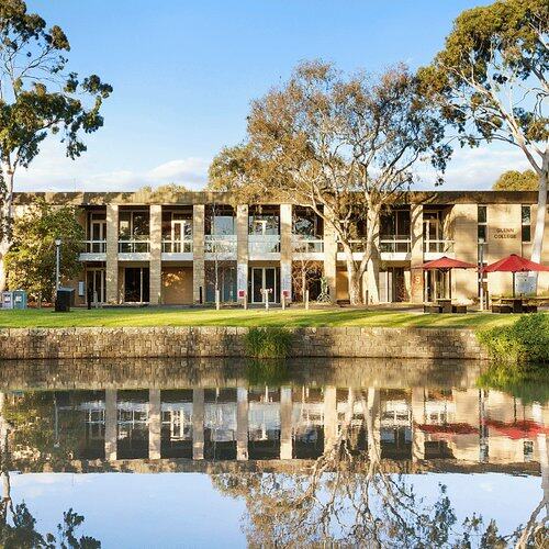 La Trobe University Bundoora (Melbourne) Campus Melbourne Student