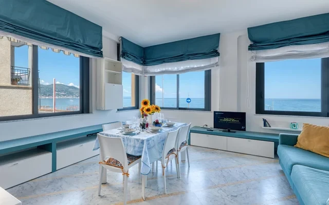 Front Beach Magic Sea - 20m From The Sea 1