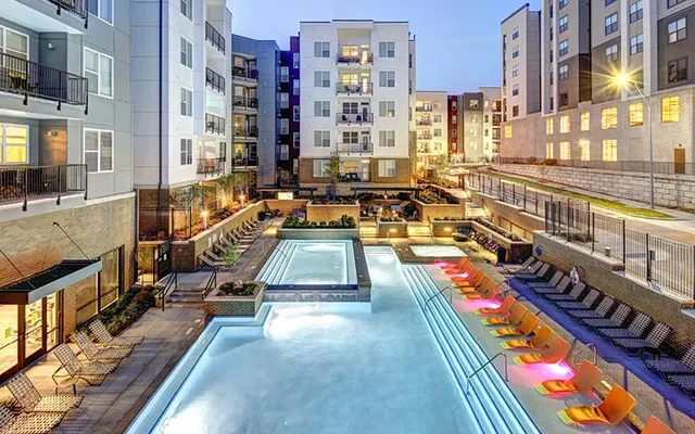 U Centre on Turner 1