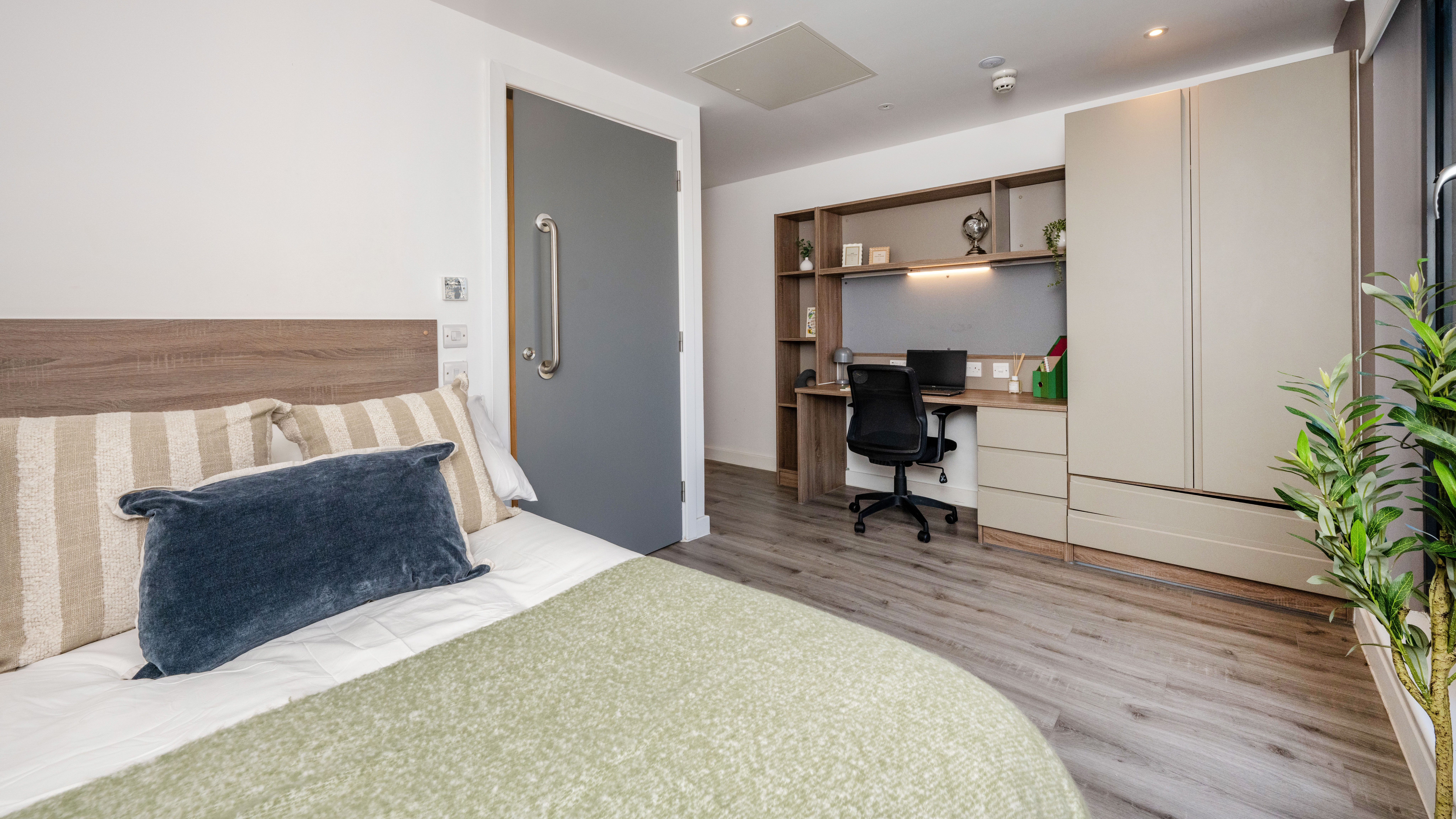 uhomes.com | Student Accommodation, Housing, Flats, Apartments for Rent