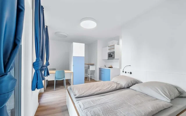 Reduced Rent - Fully furnished studio with terrace suitable for a couple 0