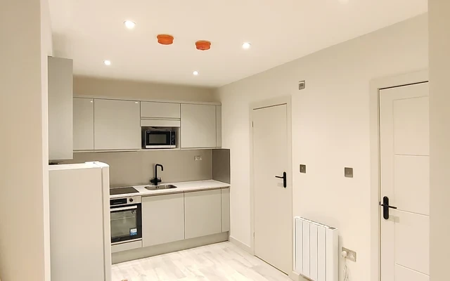 UM-YOLIVING Queen Mary 2 - London student accommodation - 2 Bedroom 1 Bathroom room1