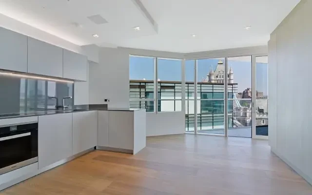 Duchess Walk, One Tower Bridge, London, SE1 2SA 1