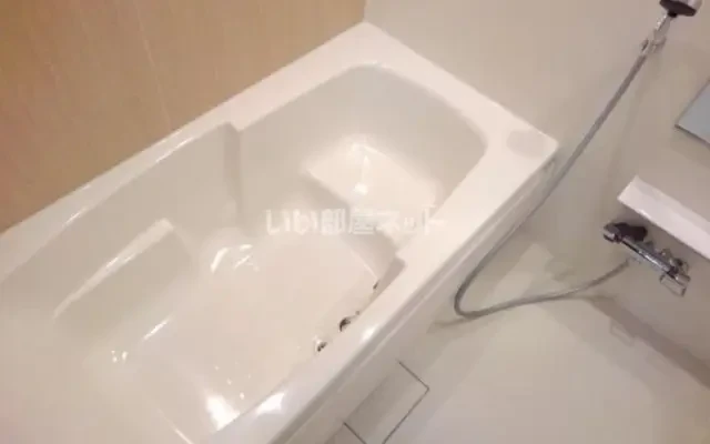 サン フィオーレ A 2階 - chỗ ở sinh viên tại Huyện Nhân Nghĩa - 2階 - 2LDK
