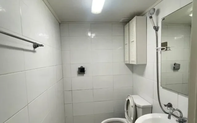 Sinchon No.14 Apartment 1