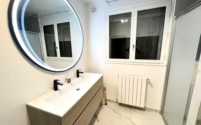 Very nice double bedroom near the Le Chénay train station - Paris student accommodation - Double bedroom