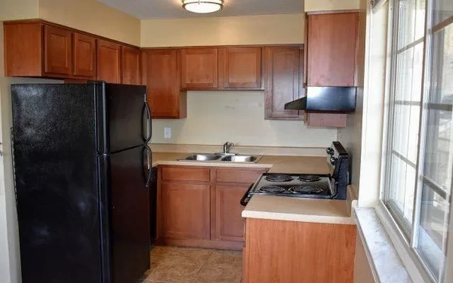 Maplehurst Park Apartments 3
