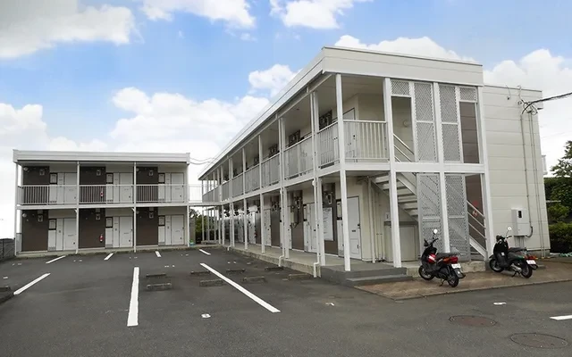 レオパレスフラワーハイツ 4