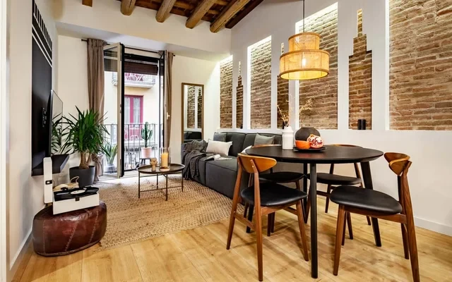 Faya - 1 bedroom and balcony in Gracia 0