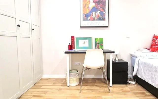 CONVENIENTE PISO EN CHAMBERI 3