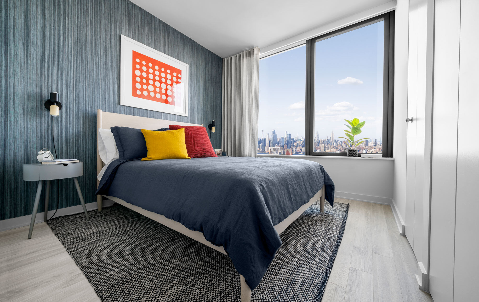 1 Bed+ 1 Bath