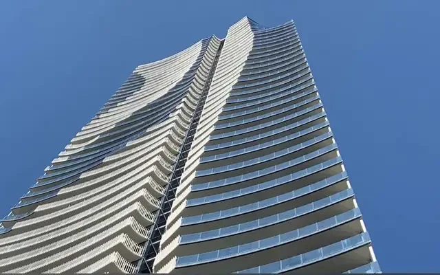 墨尔本----Melbourne Grand Apartments by Central Equity----2b2b 0