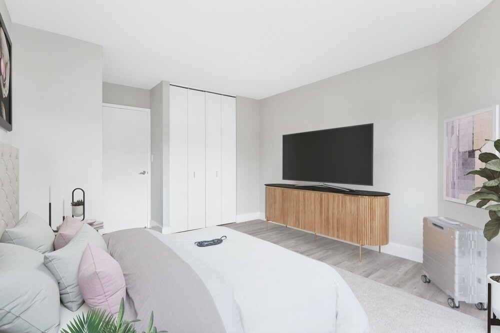 3 Bed 1.5 Bath