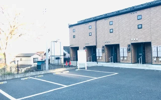 レオネクストルーエ 1