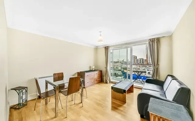 Antilles Bay, Lawn House Close,  London, E14 9YG 0