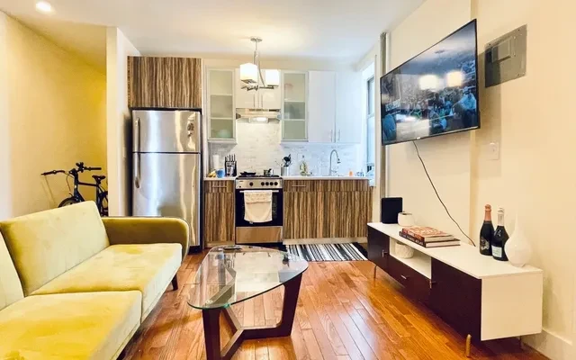 600 Park Place, Brooklyn 0