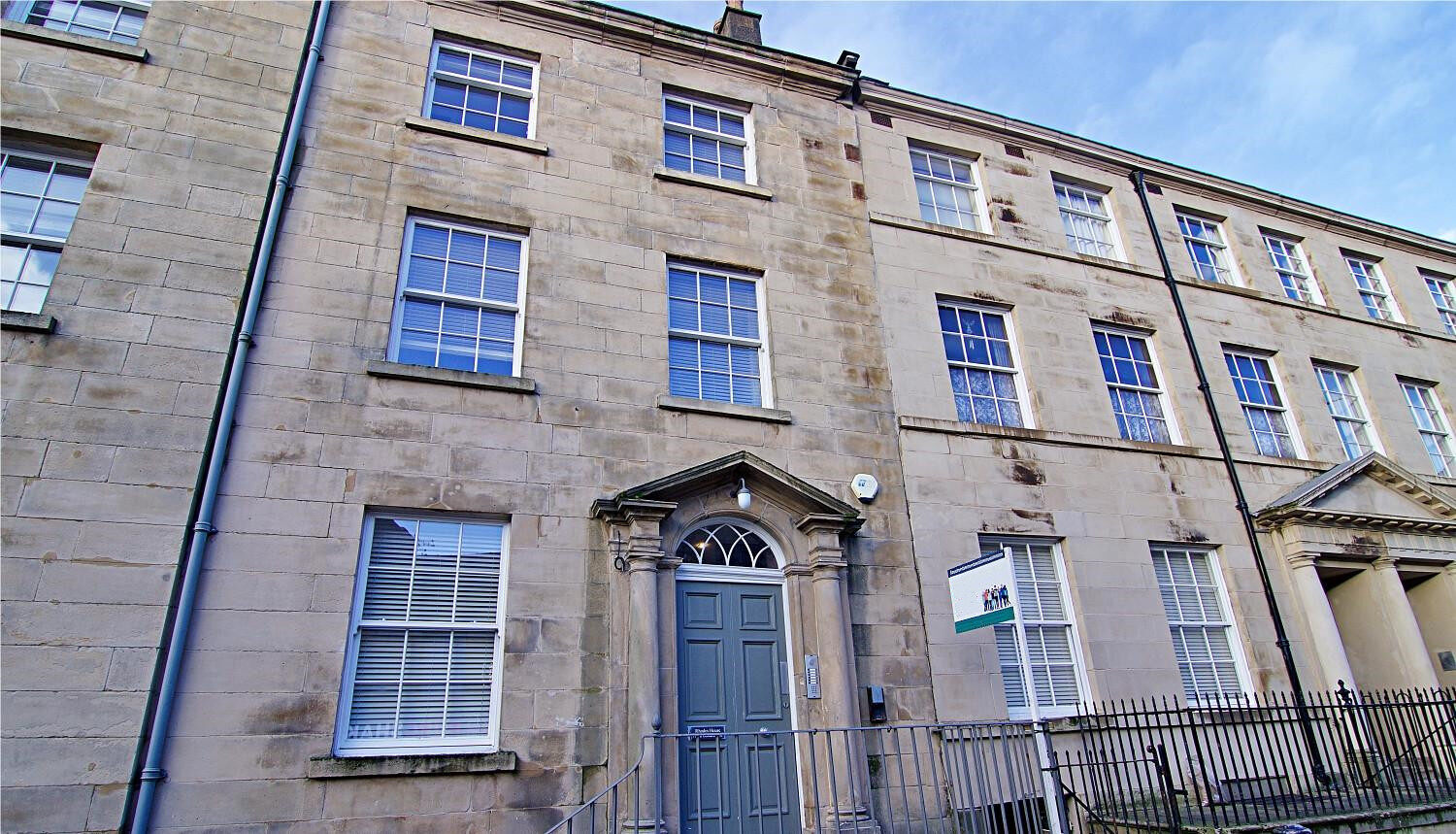 St. Leonards Gate, Lancaster - Flat 3, Rhodes House