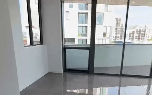 33 George Julius Ave 3