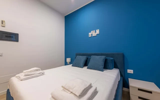 Appartamento in via ampola 20  studio chic 4