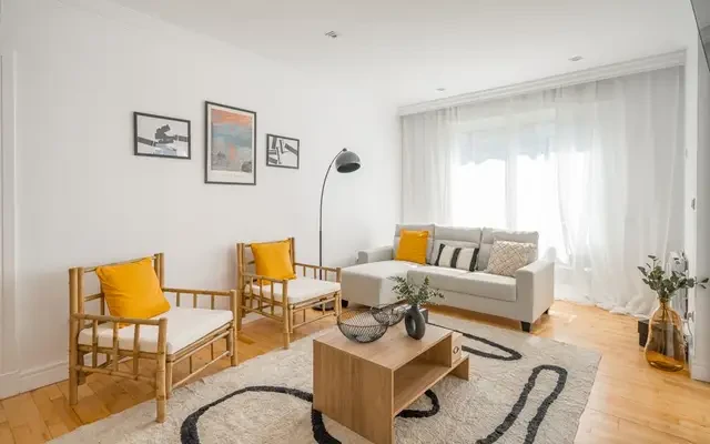 apartment in Castillejos 1