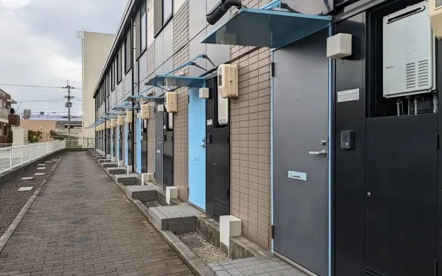 レオパレスＷｉｎｇ 1