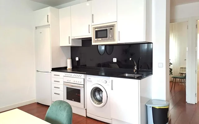 Apartment in Calle de El Escorial, Madrid for 88 m² with 2 bedrooms 3