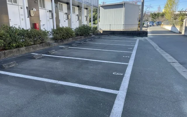 レオパレスアザレア 1