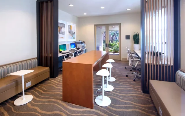 Orchard Hills 4